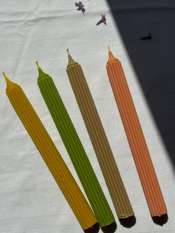 Striped colored beeswax candle - Image 2